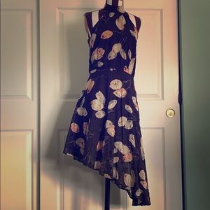 Asymetric dress with flowers